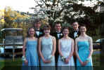 Prom Group Before Dinner.jpg (361297 bytes)